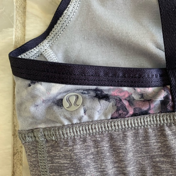 LULULEMON bra - Picture 3 of 3